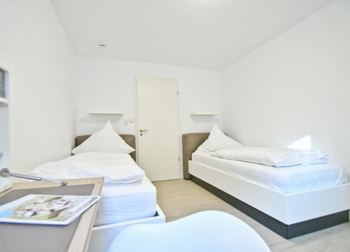 2. Schlafzimmer